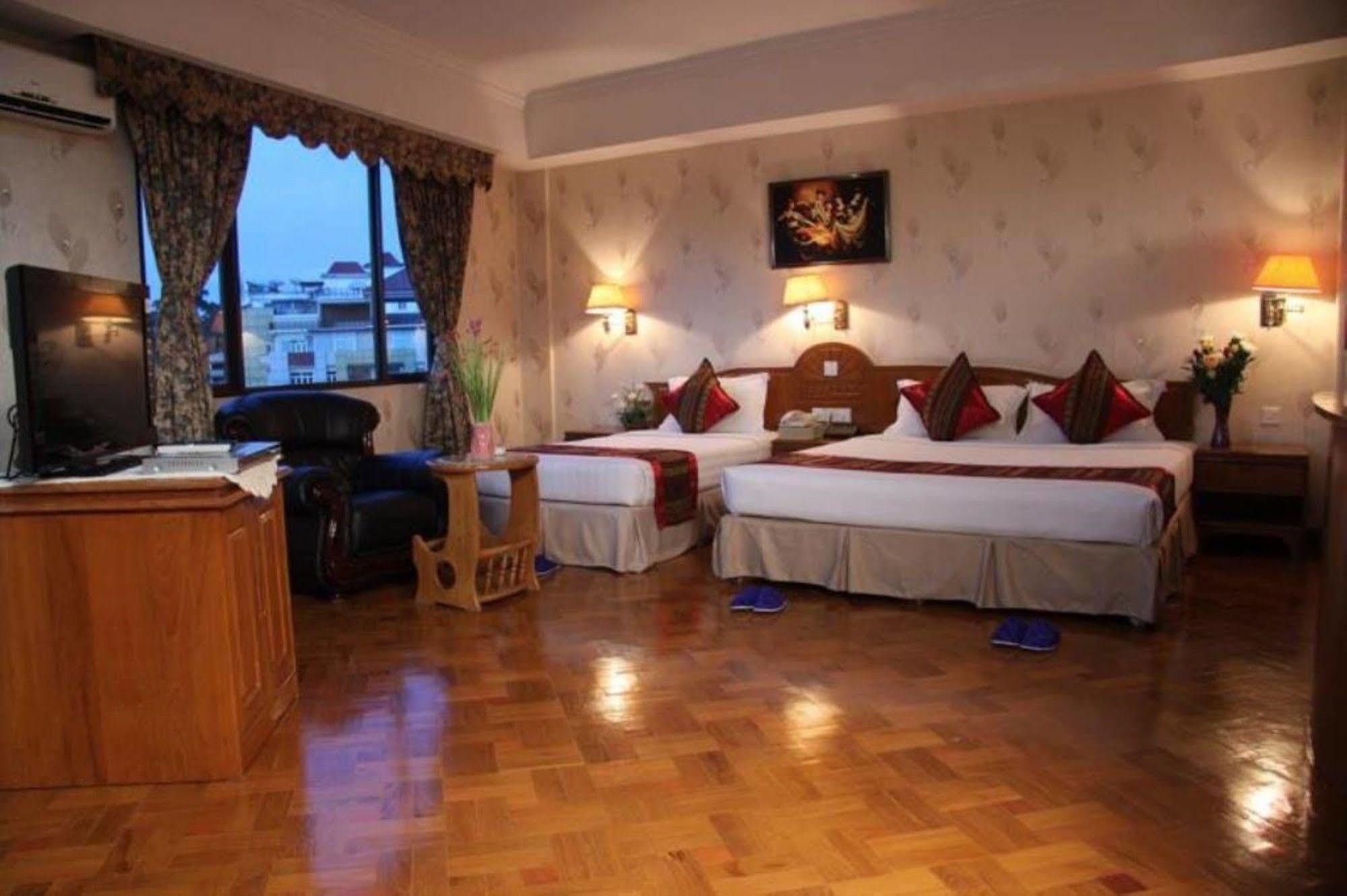 Excel Treasure Hotel Yangon Dış mekan fotoğraf